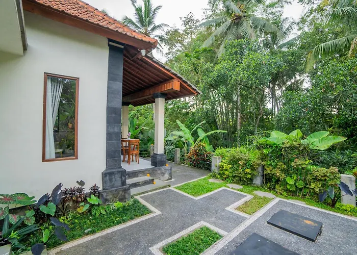 Villa Astha House *